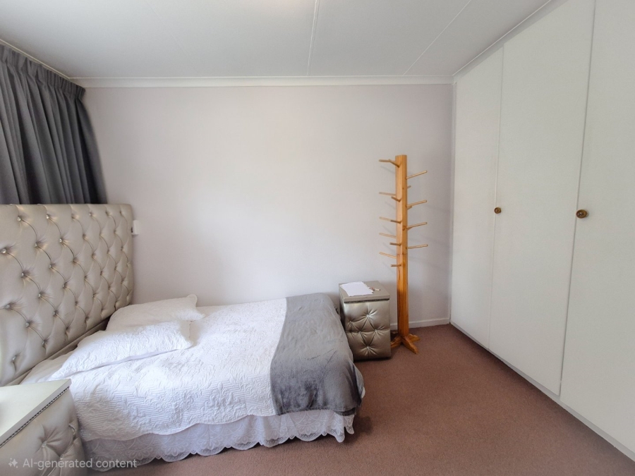 4 Bedroom Property for Sale in Roodia Free State